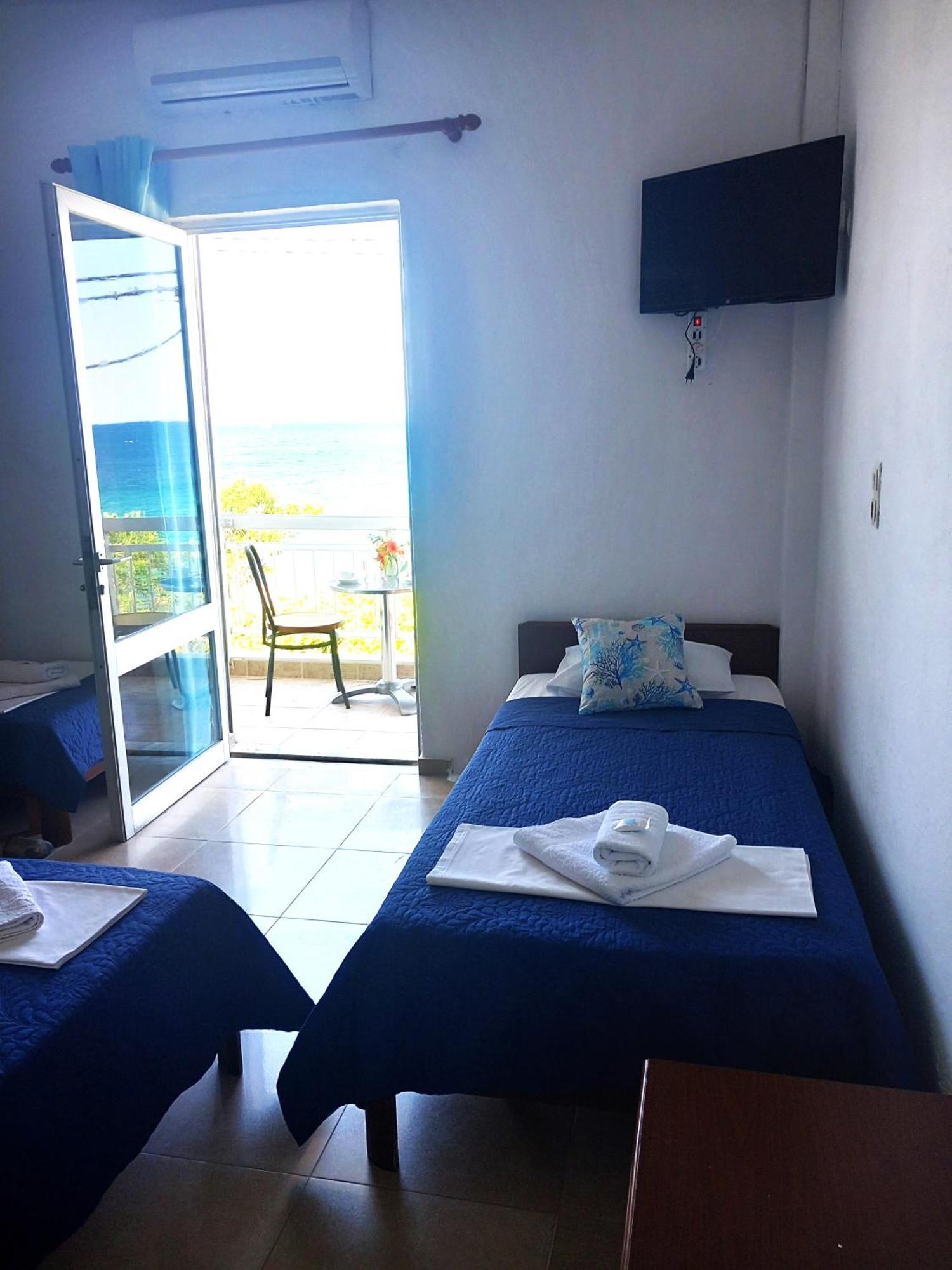 Hotel Kima Kamariótisza Kültér fotó